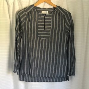 Old Navy top